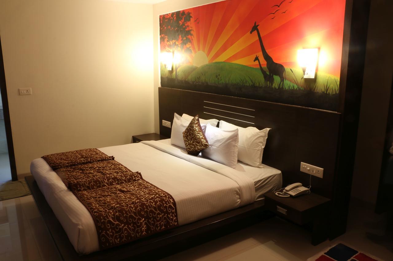 Hotel Reevanta Даман Екстериор снимка